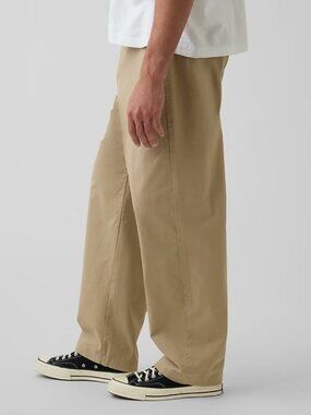 Gap - Modern Baggy Khakis - 28/30
